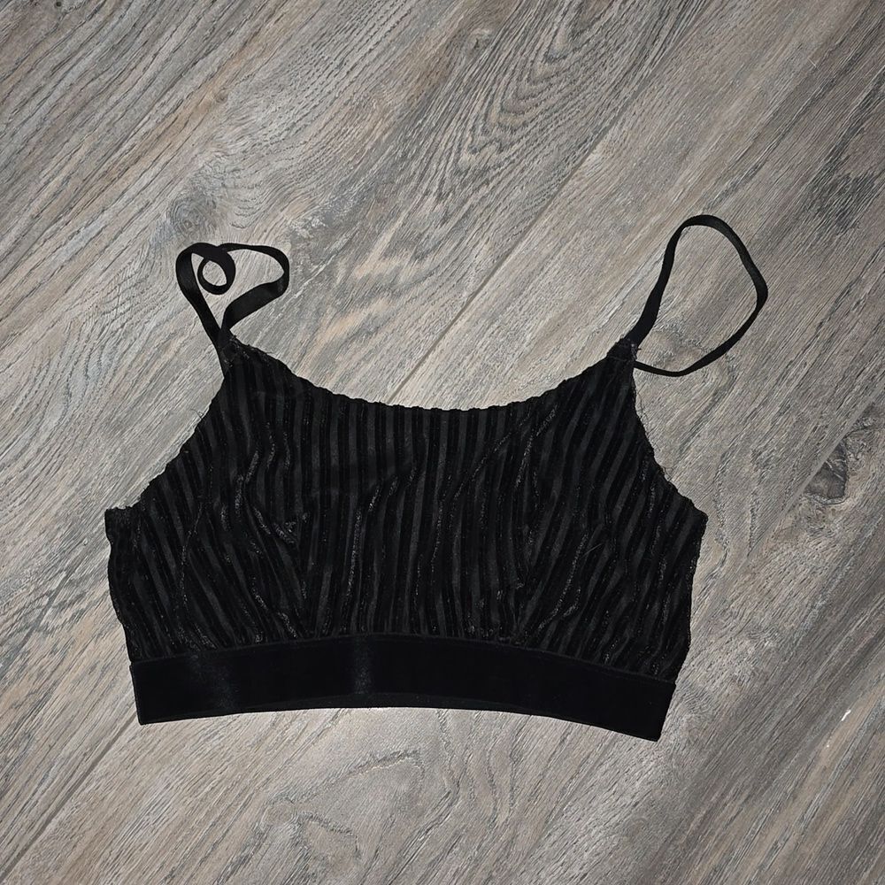 Colsie • Velvet Bralette, Size XS